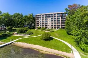 35 S Walworth Ave, Williams Bay, WI 53191 - Photo 1