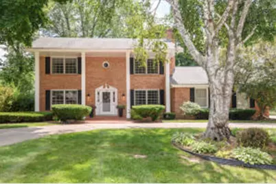 18385  Heathway Ln, Brookfield, WI 53045 - Photo 1