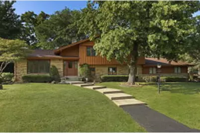 5022  85th Pl, Pleasant Prairie, WI 53142 - Photo 1