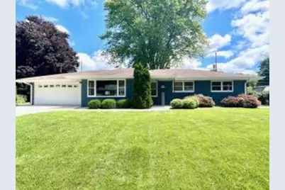 W155N11684  Sunny View Ave, Germantown, WI 53022 - Photo 1