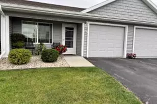 1327 S Wilson Ave, Hartford, WI 53027 - Photo 1