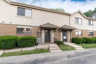 1505 Windsor Way, Racine, WI 53406 - Photo 1