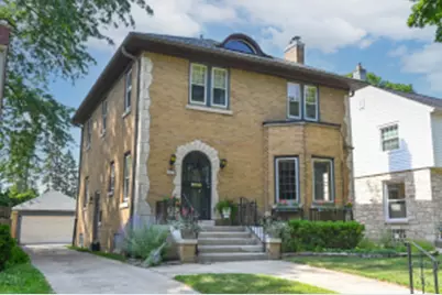 2829 N Hartung Ave, Milwaukee, WI 53210 - Photo 1