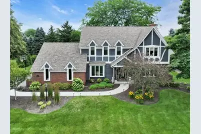 4287  Lake Meadow Dr, Racine, WI 53402 - Photo 1