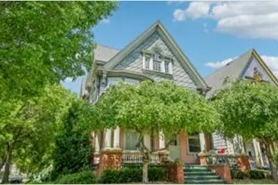 2932 W McKinley Blvd, Milwaukee, WI 53208 - Photo 1