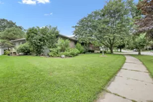 592 Ashbury Dr, Fond du Lac, WI 54935 - Photo 1