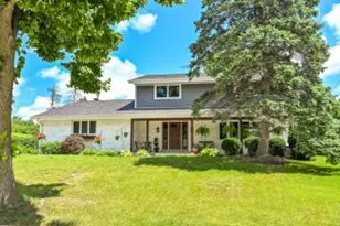 2638 N 122nd St, Wauwatosa, WI 53226 - Photo 1