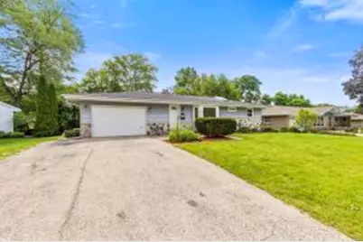 5571  Lakeview Dr, Greendale, WI 53129 - Photo 1