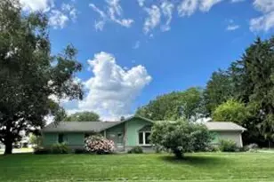 5326 Santa Anita Dr, Racine, WI 53402 - Photo 1