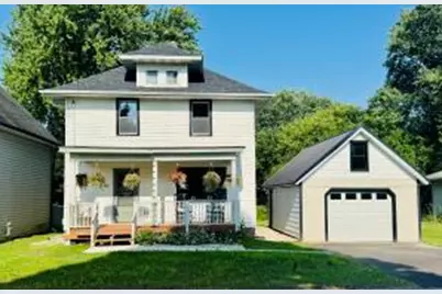 118  Woodlawn St, Neosho, WI 53059 - Photo 1