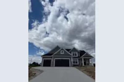 W259N5936  Amberwood Ct, Lisbon, WI 53089 - Photo 1