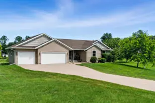 N7296 Eagle Rd, Holland, WI 54636 - Photo 1