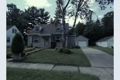 1004  Birchwood Dr, West Bend, WI 53095 - Photo 1