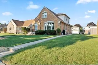 3214 S 36th St, Milwaukee, WI 53215 - Photo 1