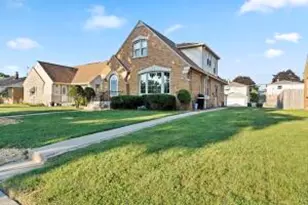 3214 S 36th St, Milwaukee, WI 53215 - Photo 1