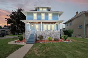 37 Carpenter St, Fond du Lac, WI 54935 - Photo 1