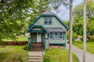 3061 N Buffum St, Milwaukee, WI 53212 - Photo 1