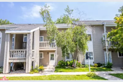 727 E Lakeview Rd, Hustisford, WI 53034 - Photo 1