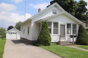 2304 Prospect St, New Holstein, WI 53061 - Photo 1