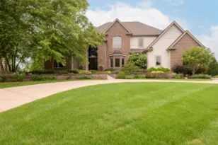 1195 Mary Hill Cir, Hartland, WI 53029 - Photo 1