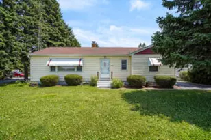 7719 88th Ave, Pleasant Prairie, WI 53158 - Photo 1