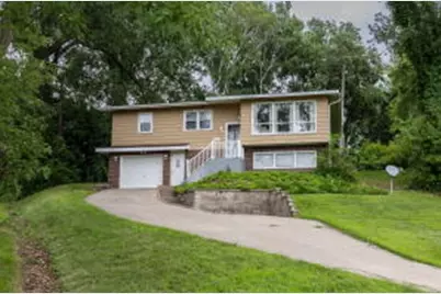 341  Lee St, Holmen, WI 54636 - Photo 1