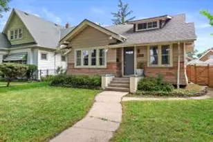 4028 N 15th St, Milwaukee, WI 53209 - Photo 1