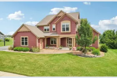 W77N380  Prairie View Rd, Cedarburg, WI 53012 - Photo 1