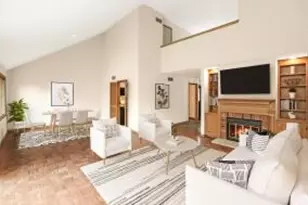 632 W Evergreen Ct, Bayside, WI 53217 - Photo 1