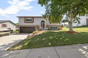 3217 Squire Ln, West Bend, WI 53090 - Photo 1