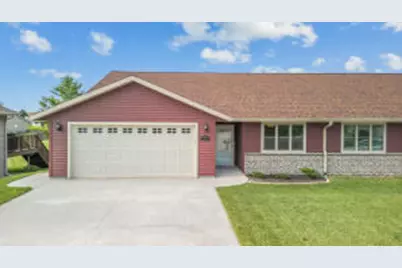 458  Jasper Ct, Kiel, WI 53042 - Photo 1