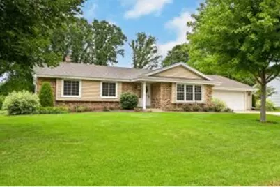 N105W17000  Old Farm Rd, Germantown, WI 53022 - Photo 1