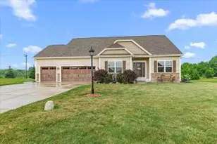 N45W22754 Charlotte Way, Pewaukee, WI 53072 - Photo 1