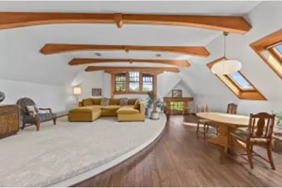 2719 E Park Pl, Milwaukee, WI 53211 - Photo 1