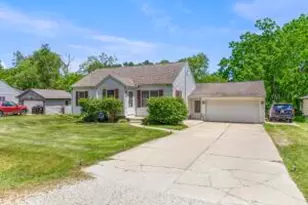 7015 Cliffside Dr, Racine, WI 53402 - Photo 1