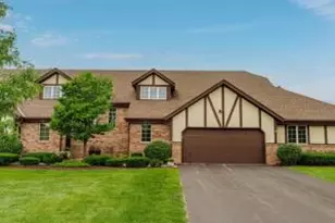 1035 Oakwood Ln, Brookfield, WI 53045 - Photo 1