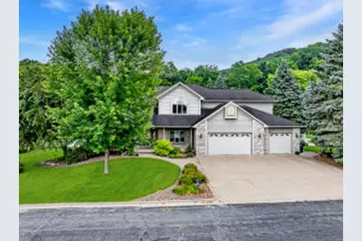 2260  Evenson Dr, Onalaska, WI 54650 - Photo 1