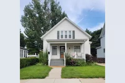 703 S 10th St, Watertown, WI 53094 - Photo 1