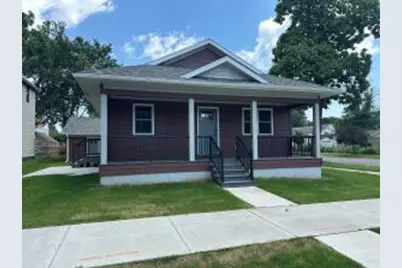 929  5th Ave, La Crosse, WI 54601 - Photo 1