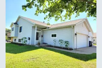 1922  Franklin St, Onalaska, WI 54650 - Photo 1