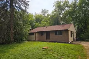 5257 S 28th St, Greenfield, WI 53221 - Photo 1