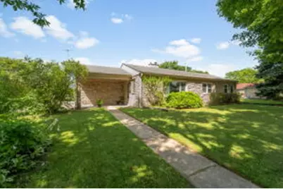 5629 N Dexter Ave, Glendale, WI 53209 - Photo 1