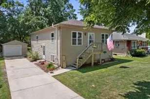 2125 Oaklawn Ave, Waukesha, WI 53188 - Photo 1