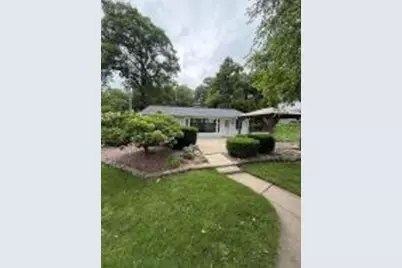 N38W32625  Edgewood Ct, Nashotah, WI 53058 - Photo 1