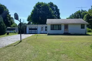 W4887 North St, Troy, WI 53119 - Photo 1