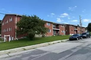 404 S 16th Ave, West Bend, WI 53095 - Photo 1