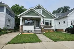 1426 Cleveland Ave, Racine, WI 53405 - Photo 1