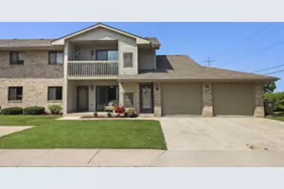 8123  40th Ave, Kenosha, WI 53142 - Photo 1