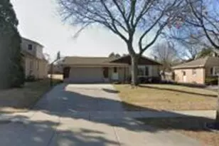 3207 W Cold Spring Rd, Greenfield, WI 53221 - Photo 1