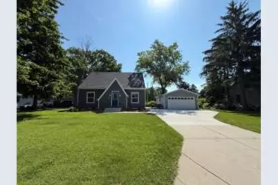 5656 S 42nd St, Greenfield, WI 53221 - Photo 1